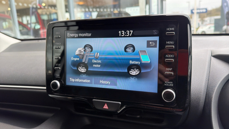 Toyota Yaris 1.5 Hybrid Design 5dr CVT Hybrid Hatchback